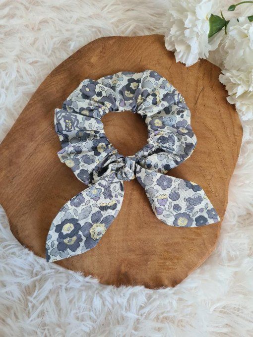 chouchou et mini ruban (en stock)