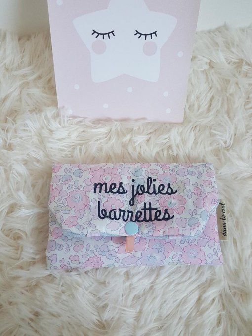 Pochette à barrettes sur commande