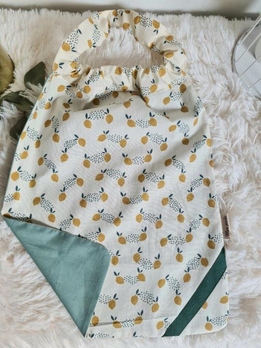 serviette de table à encolure élastique motif citrons verso vert 
