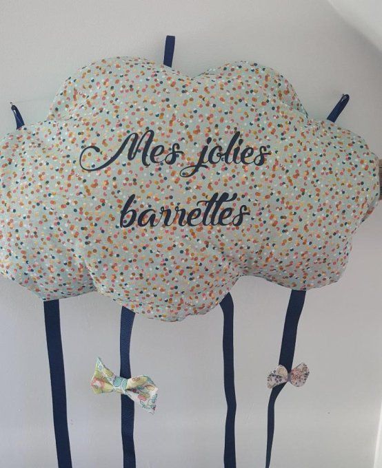 nuage porte barrettes sur commande