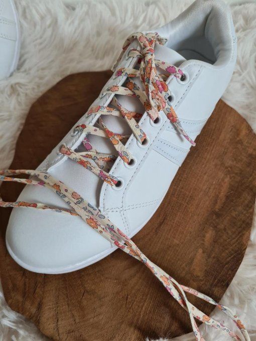 lacets - sur commande 