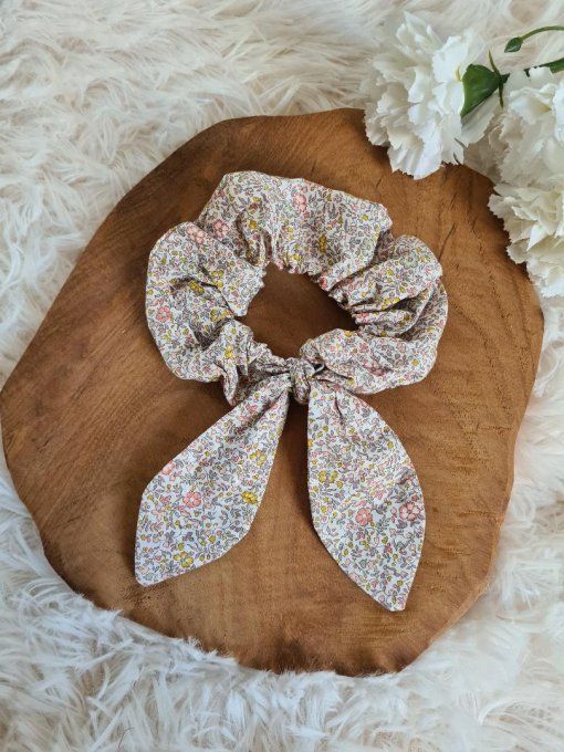 chouchou et mini ruban (en stock)