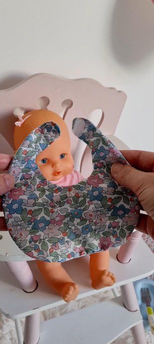 Bavoir pour poupée - sur commande