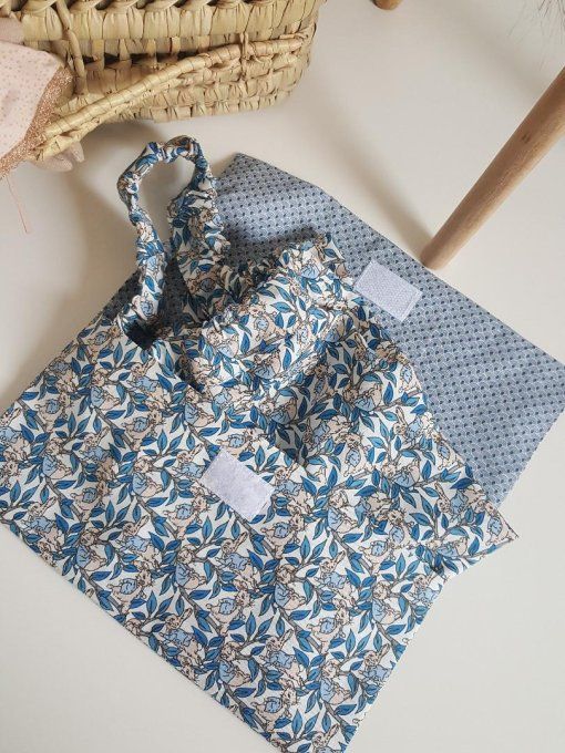 serviette de table et sa pochette sur commande