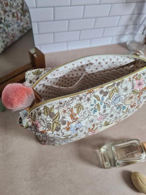 Trousse de toilette Adèle en Liberty Bramble