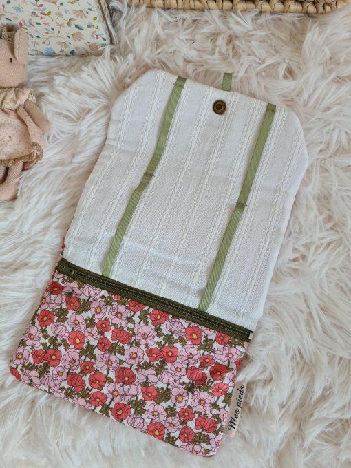 Pochette à barrettes en Liberty