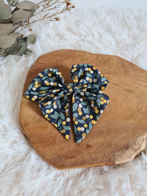 barrette gros noeud