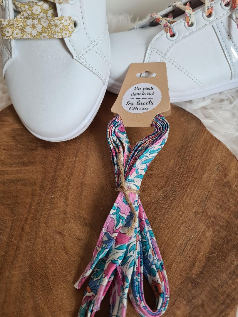 lacets - sur commande 