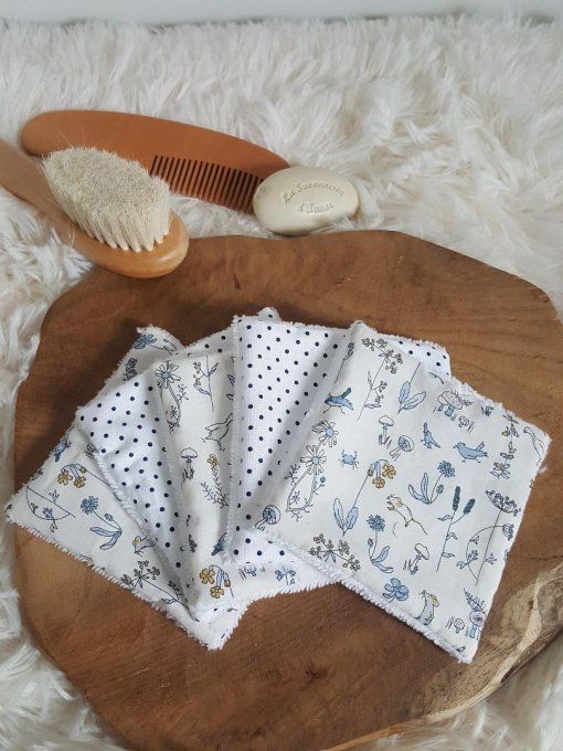 Lot de lingettes lavables en Liberty Théo bleu ciel et pois marine