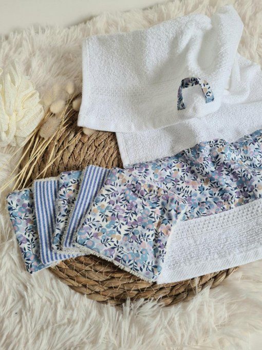 Coffret lingettes et serviette invité en Liberty