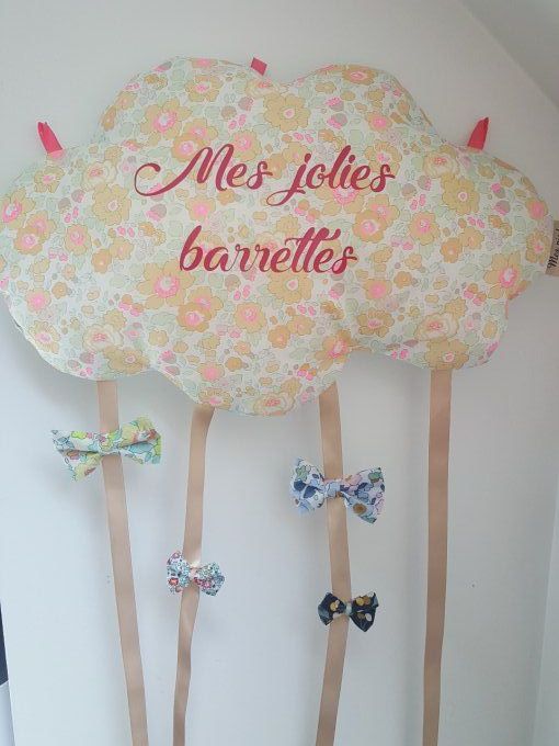 nuage porte barrettes sur commande